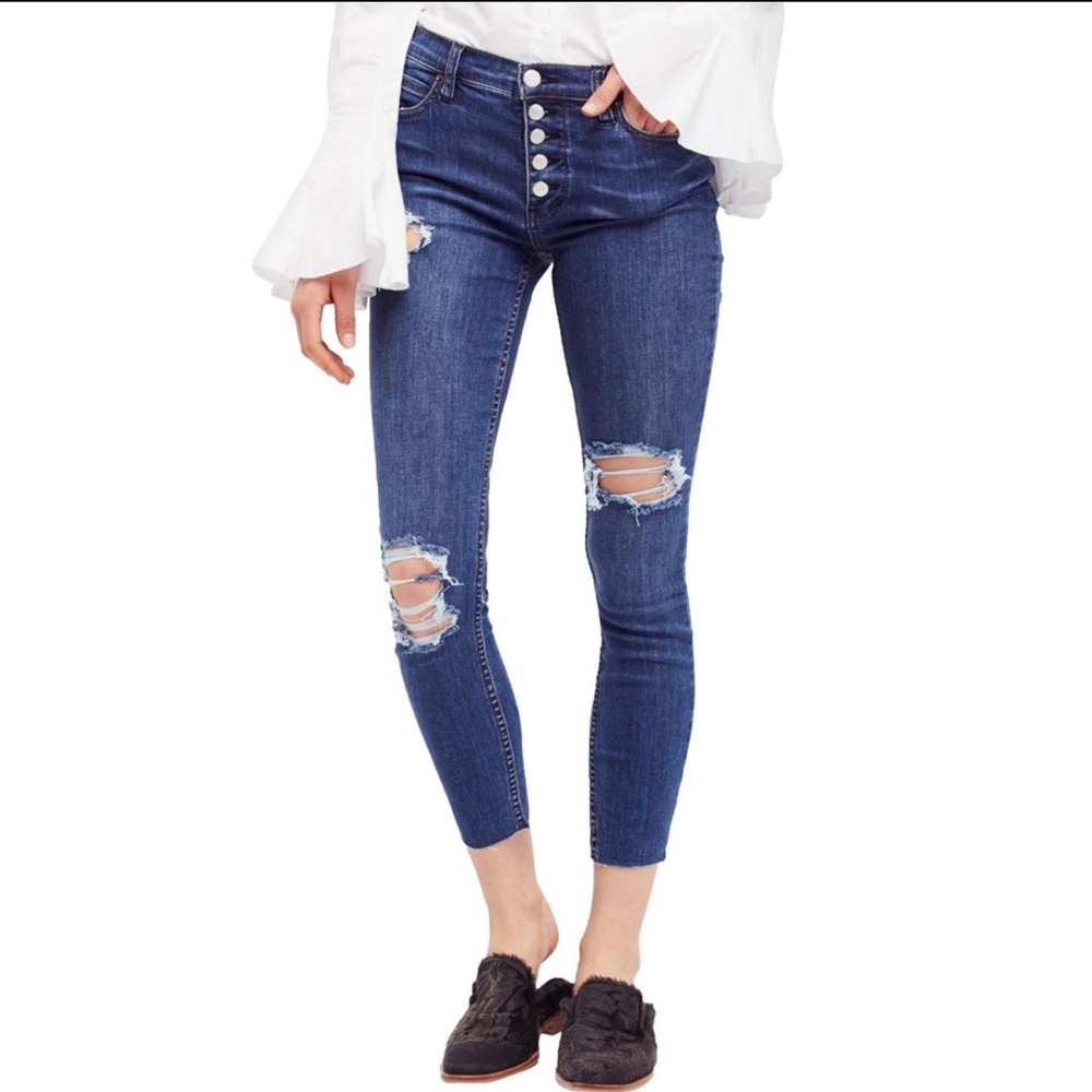 Free People | Raw Edge Hem Destroyed Skinny Jean 27